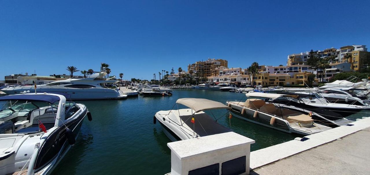 G33 Cabopino Appartement *